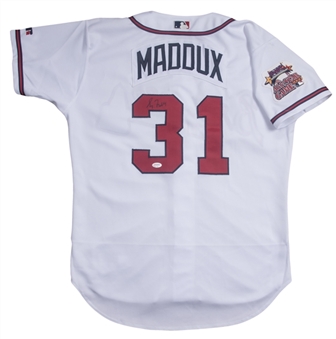 2000 Greg Maddux Game Used & Signed Atlanta Braves Home Jersey (Sports Investors Authentication & PSA/DNA)